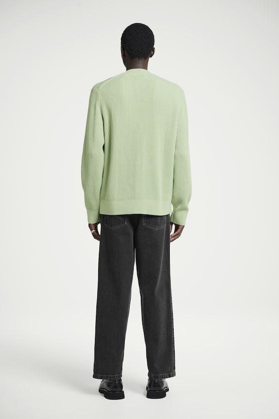 HM BAUMWOLL-STRICKJACKE MIT ACID-WASCHUNG