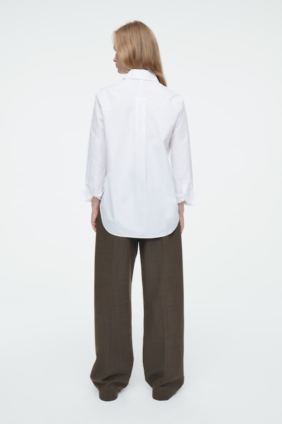 HM BAUMWOLLHEMD MIT ABGERUNDETEM SAUM