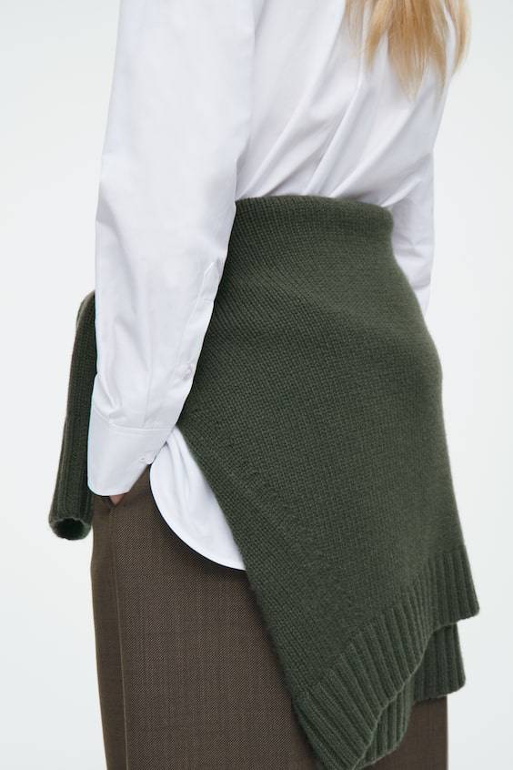 HM BAUMWOLLHEMD MIT ABGERUNDETEM SAUM