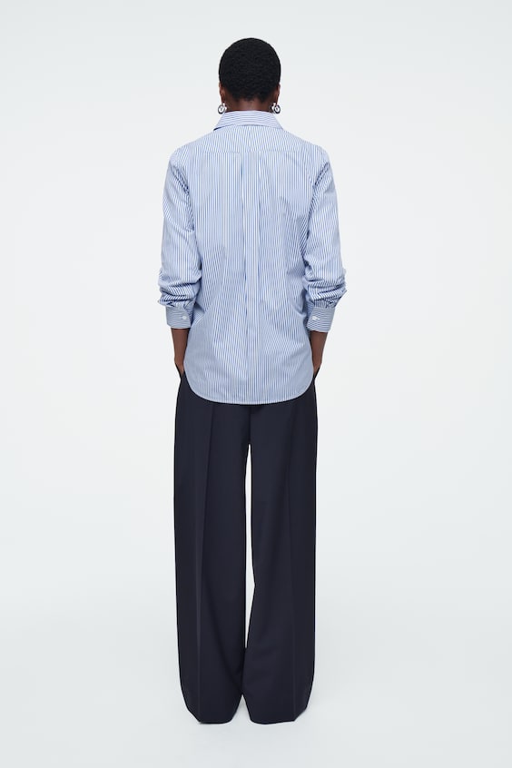 HM BAUMWOLLHEMD MIT ABGERUNDETEM SAUM