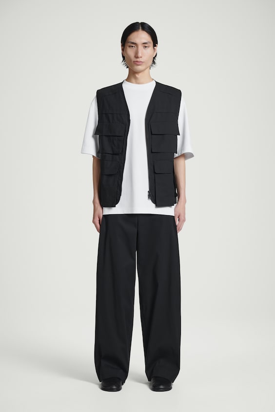 HM BAUMWOLLWESTE IM UTILITY-STIL