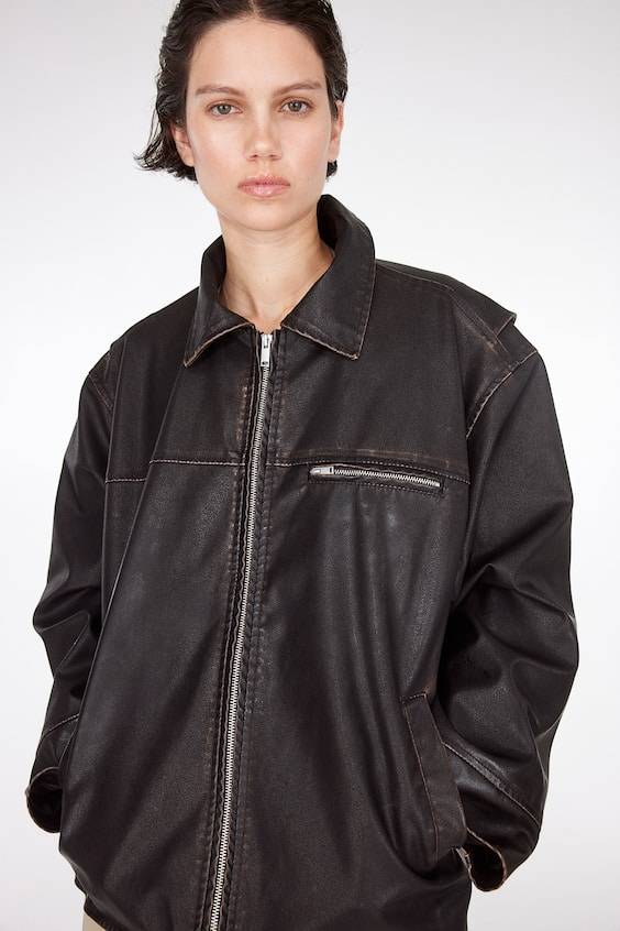 HM Beschichtete Jacke im Distressed-Look