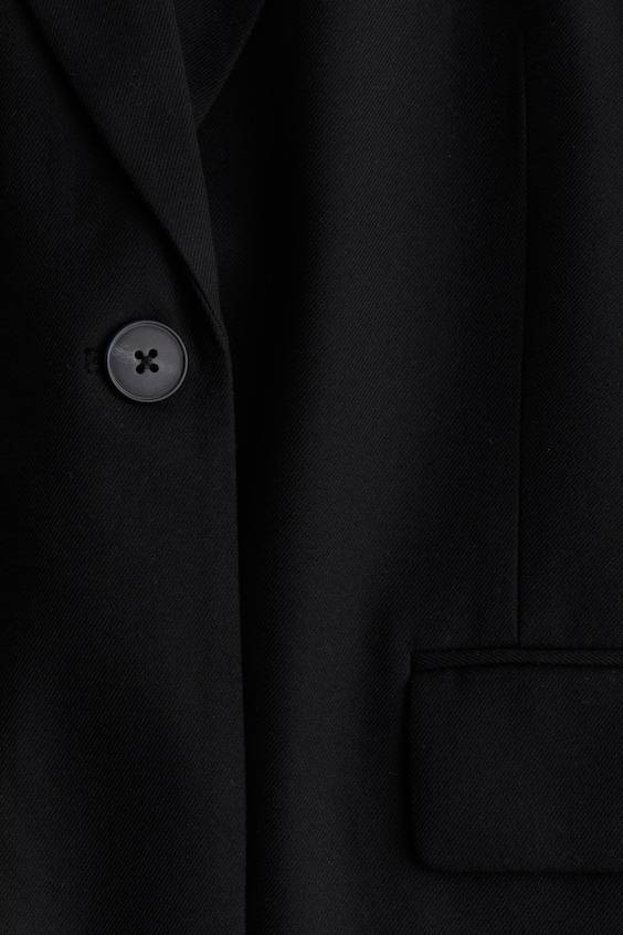 HM Blazer In Loose Fit