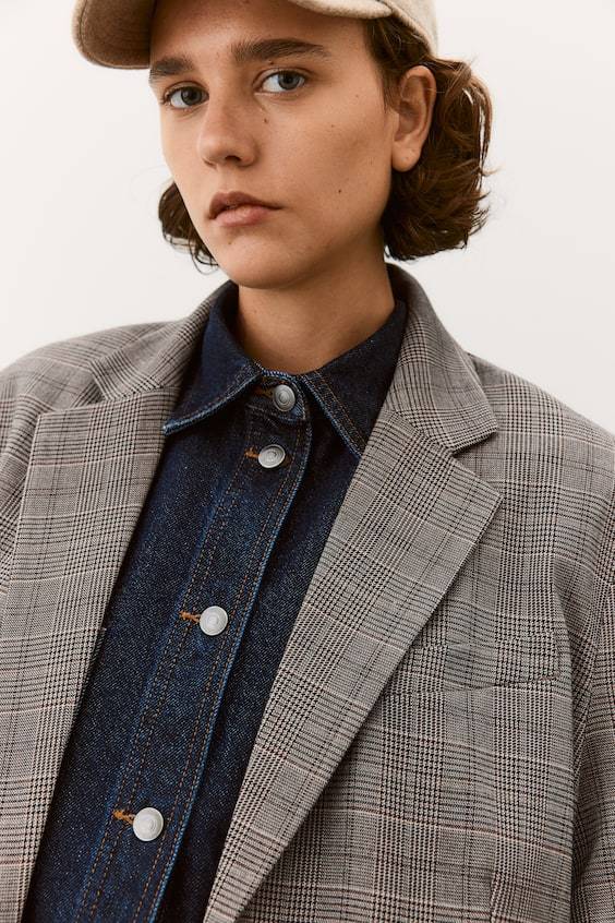 HM Blazer In Loose Fit