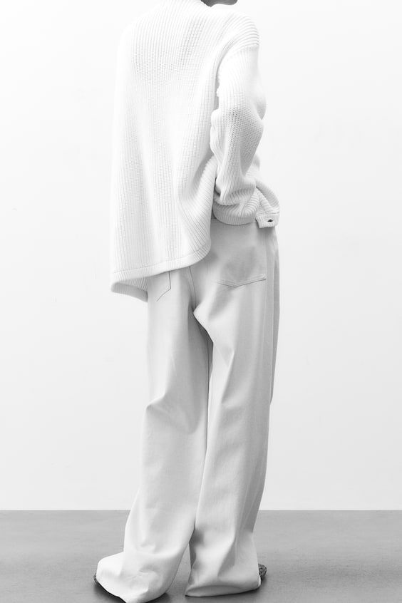 HM Cardigan In Rippstrick