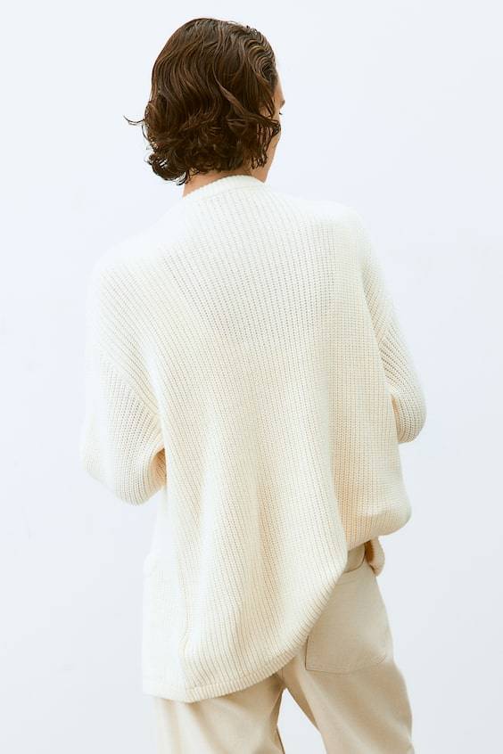 HM Cardigan In Rippstrick