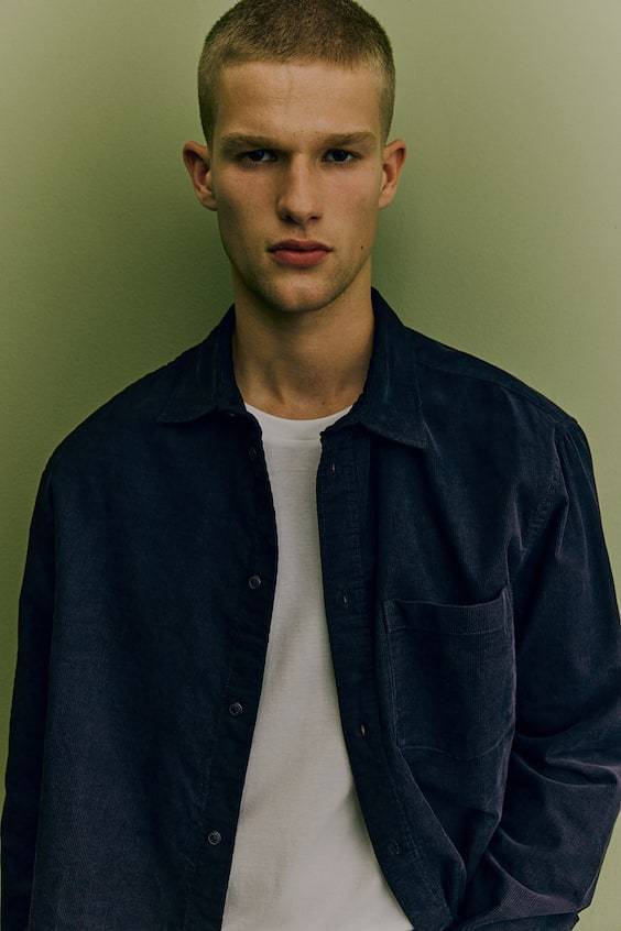 HM Cordhemd In Regular Fit