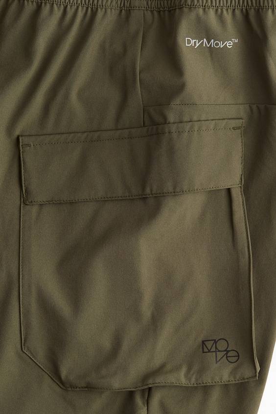 HM DryMove™ Cargo-Sportshorts