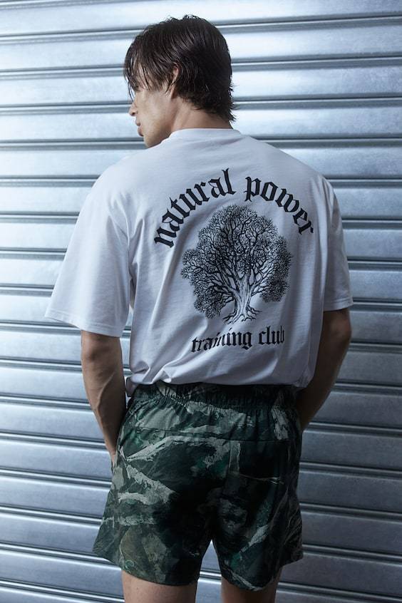 HM DryMove™ Sportshorts Mit Vierwegestretch