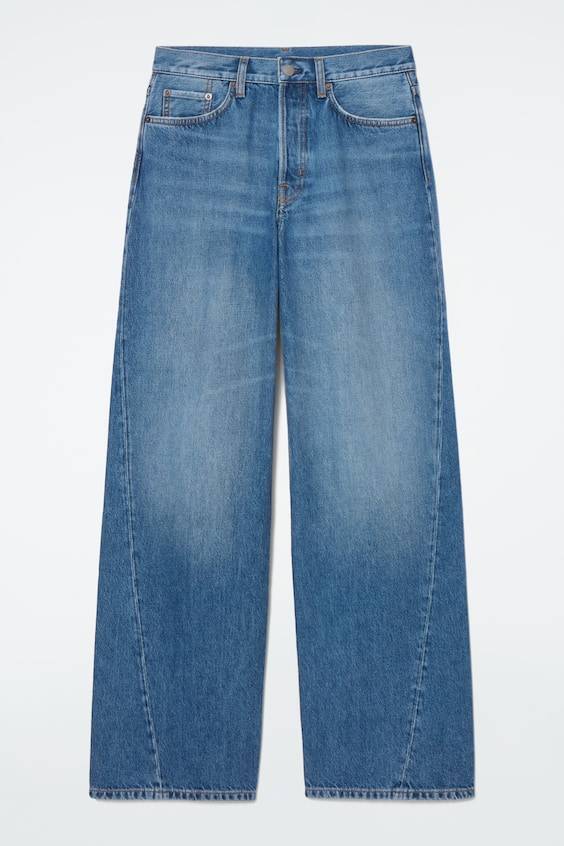 HM FACADE JEANS – GERADES BEIN