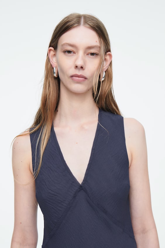 HM FLIESSENDES ASYMMETRISCHES MIDIKLEID