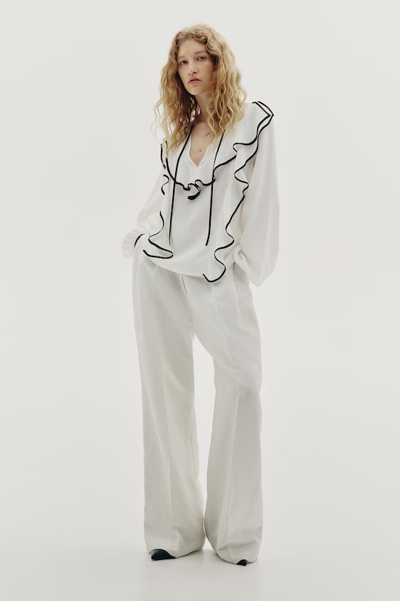 HM Flounced Crêpe Blouse