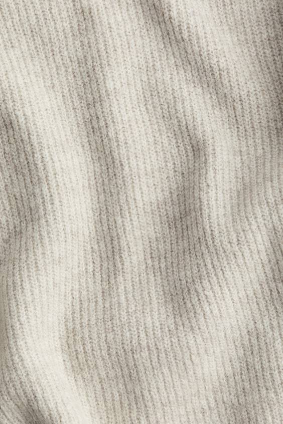HM Gerippter Pullover