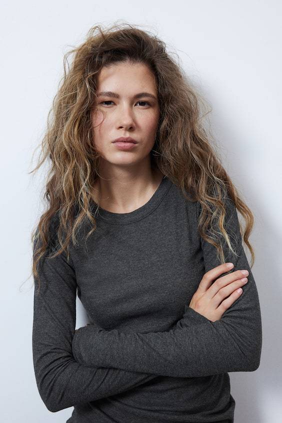 HM Geripptes Bodycon-Kleid