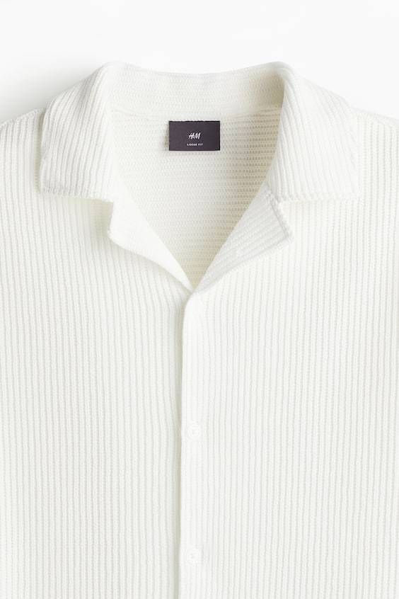 HM Geripptes Freizeithemd in Loose Fit