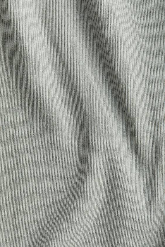 HM Geripptes T-Shirt