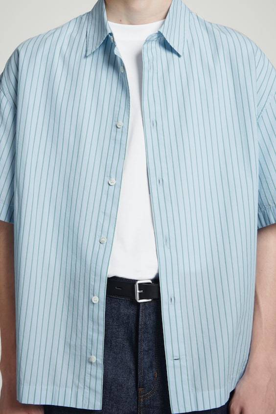 HM GESTREIFTES KURZARMHEMD