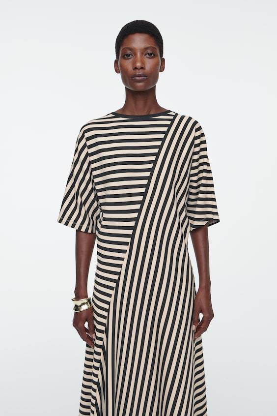 HM GESTREIFTES MIDIKLEID AUS JERSEY