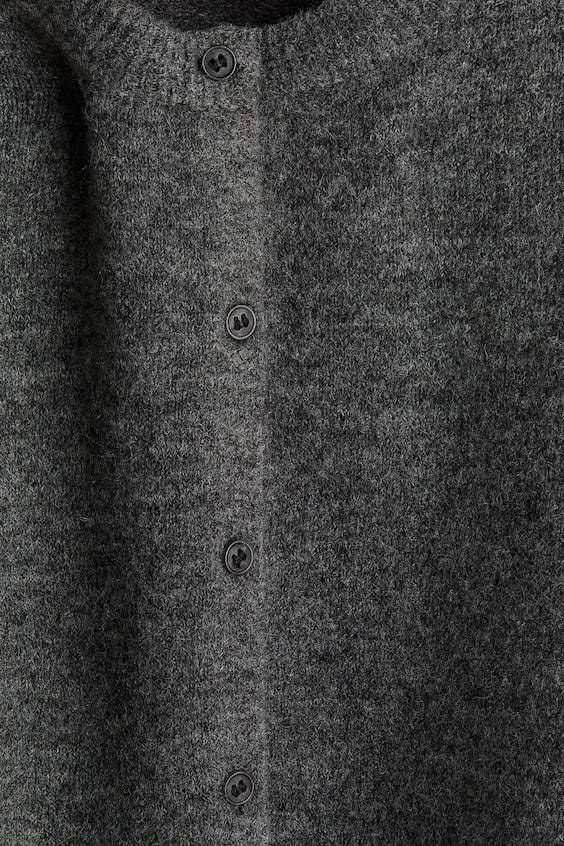 HM Gestrickter Cardigan