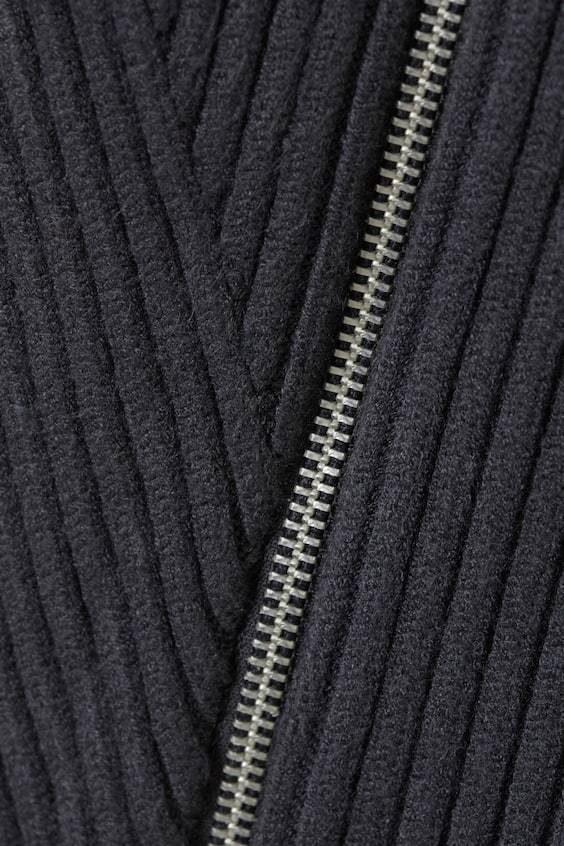 HM Gestrickter Zip-Cardigan Mit Schmaler Passform