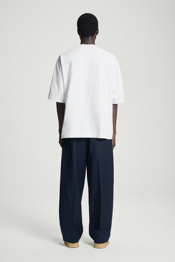 HM GEWICHTIGES OVERSIZED-T-SHIRT MIT KRAGEN