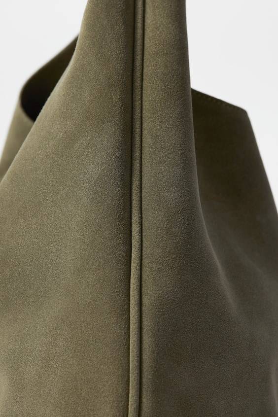 HM Große Tragetasche Aus Veloursleder