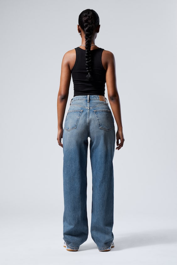 HM Halo Curve – Jeans Mit Hohem Bund Und Weitem Bein