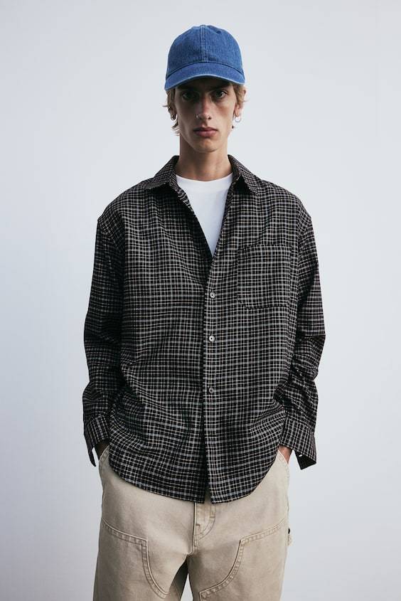 HM Hemd in Loose Fit