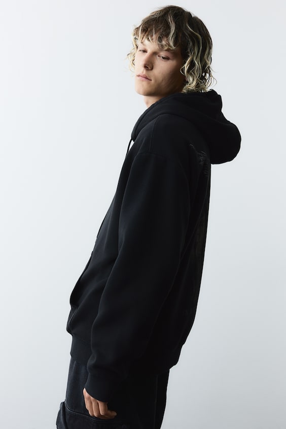 HM Hoodie In Loose Fit