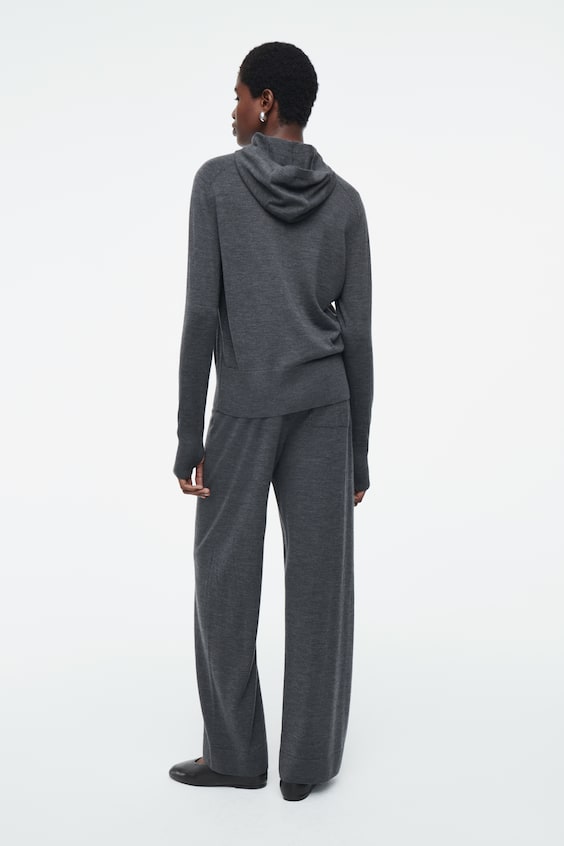 HM HOSE AUS MERINOWOLLE