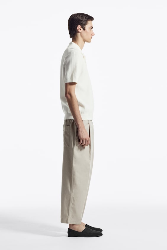 HM HOSE MIT WEITEM BEIN UND ELASTISCHEM BUND