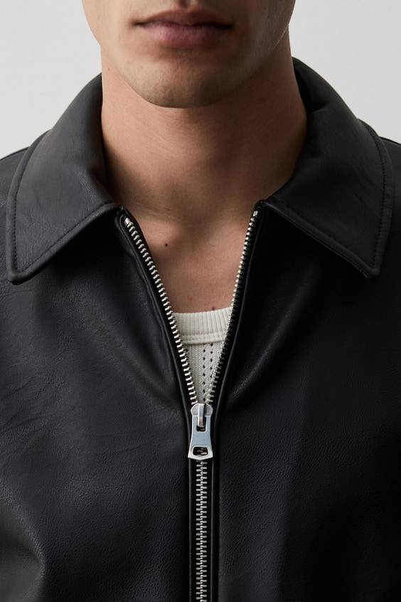 HM Jacke In Regular Fit