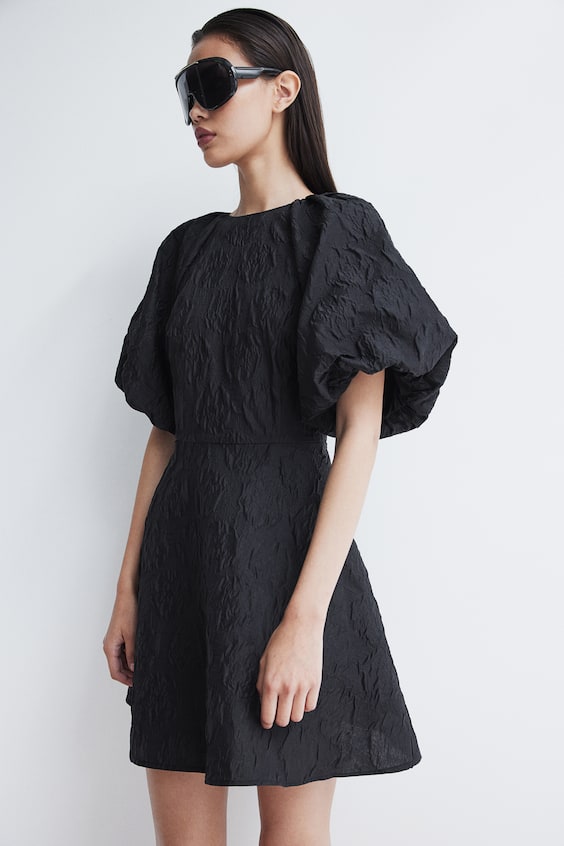 HM Jacquardkleid Mit Bindebändern Im Rücken