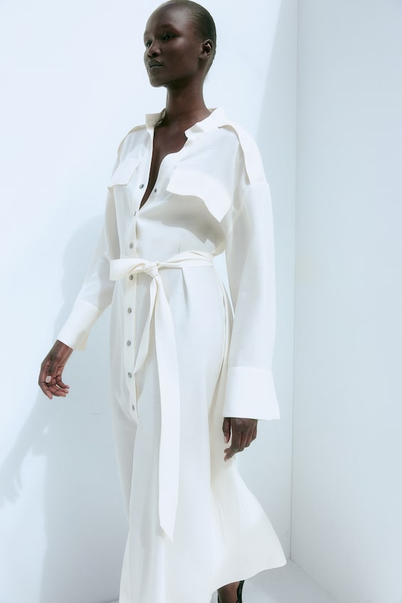 HM Kleid Mit Bindegürtel