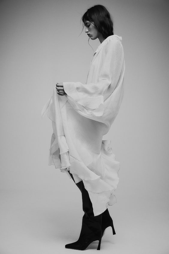 HM Kleid Mit Volants Und Bindeschleife