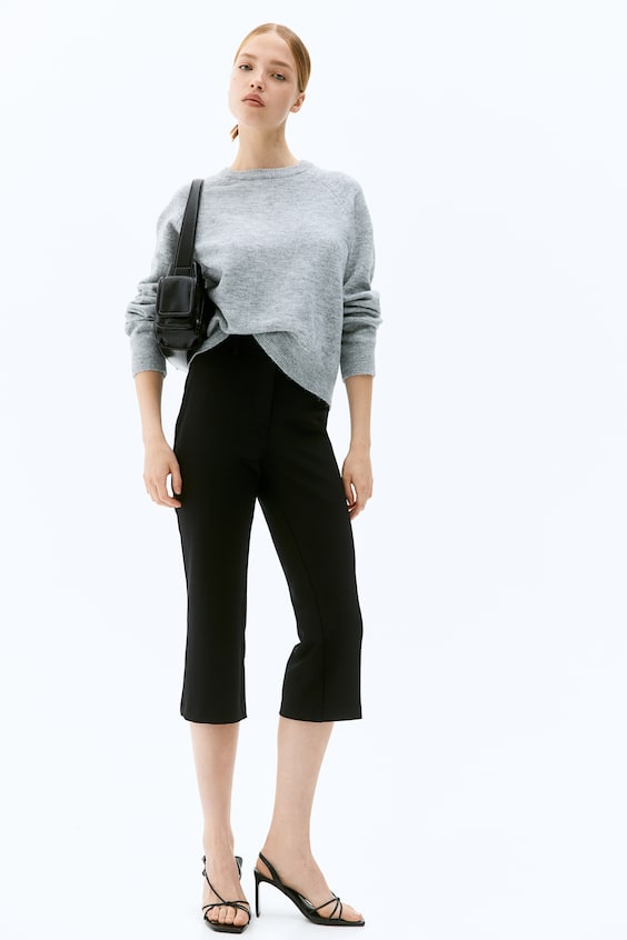 HM Kurzer Feinstrick-Pullover