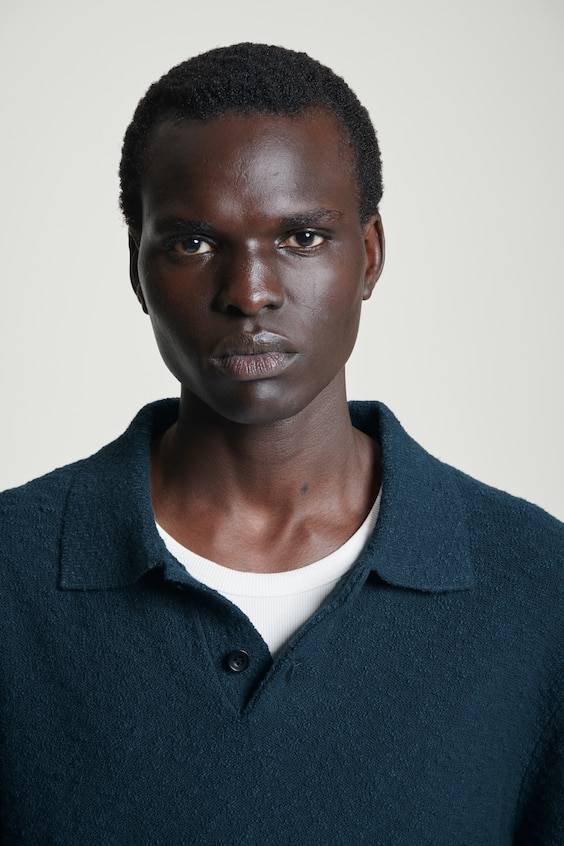 HM LANGÄRMLIGES BOUCLÉ-POLOSHIRT