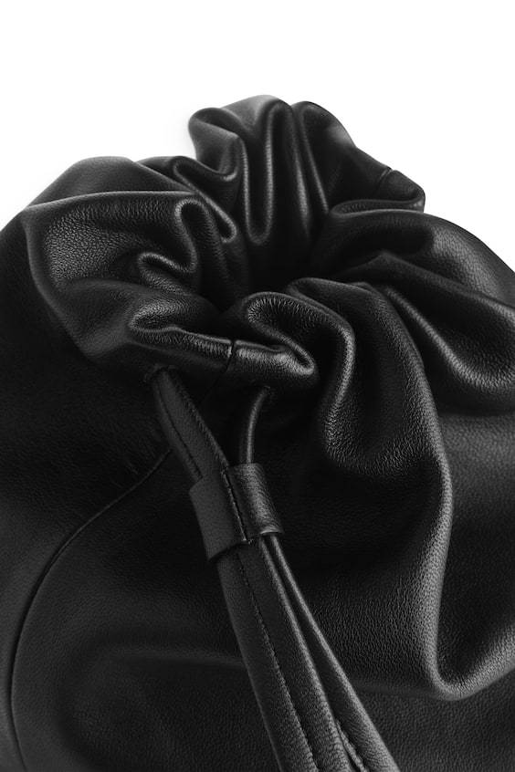 HM Lederrucksack Mit Kordelzug