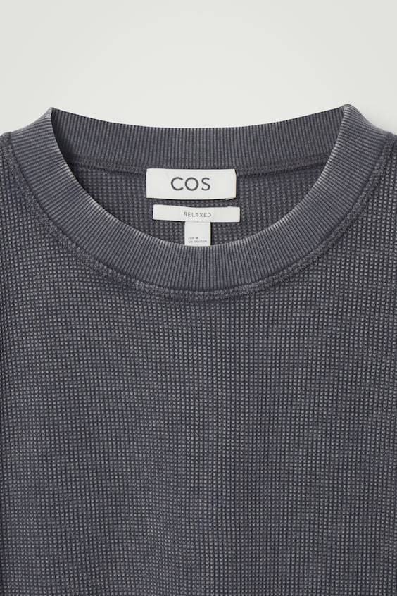 HM LOCKER GESCHNITTENES T-SHIRT AUS WAFFEL-JERSEY