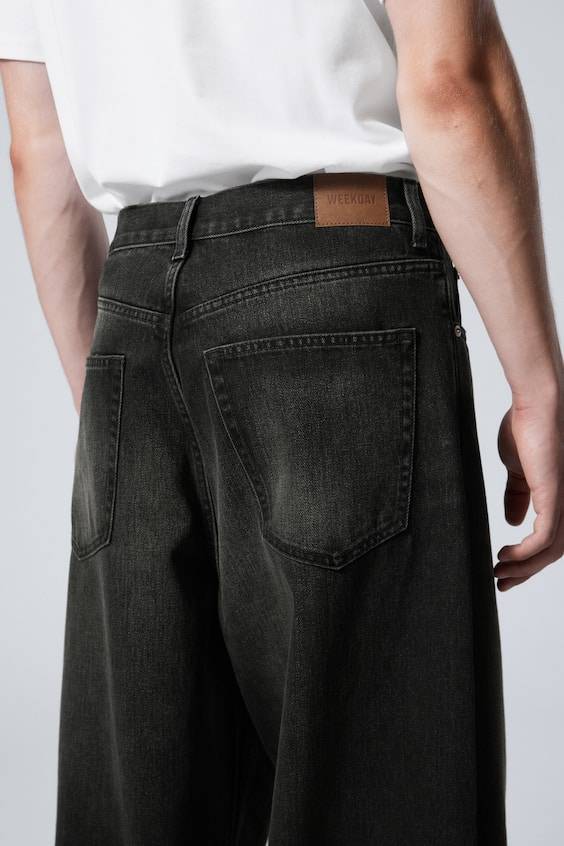 HM Lockere Baggy-Jeans Astro