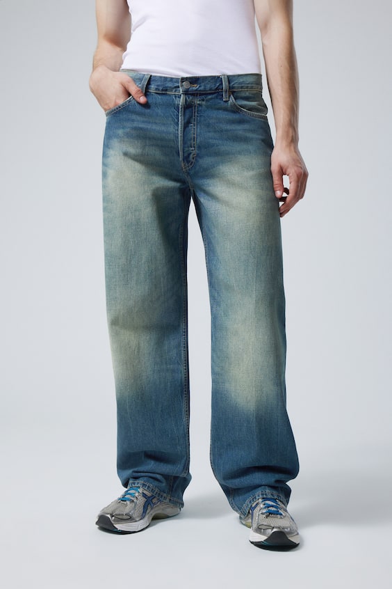 HM Lockere Jeans Sphere mit tief sitzendem Bund