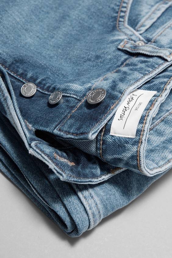 HM Lockere, Schmal Zulaufende Jeans