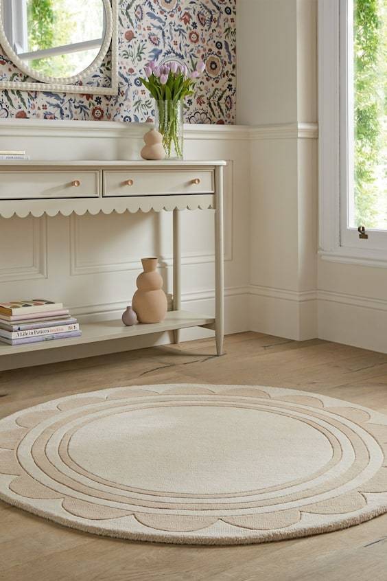 HM Lois Scallop Border Wollteppich Circle Rug