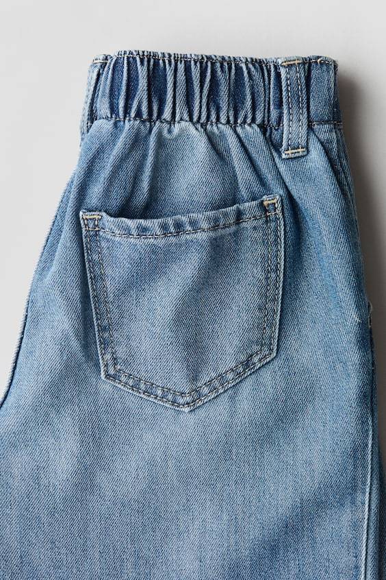 HM Loose Fit Jeans