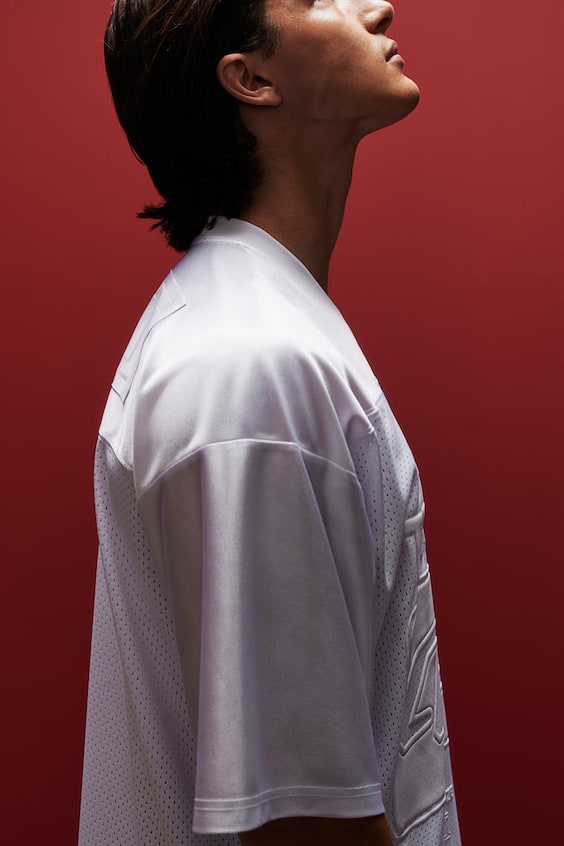 HM Loose Fit Printed Sports Top In DryMove™