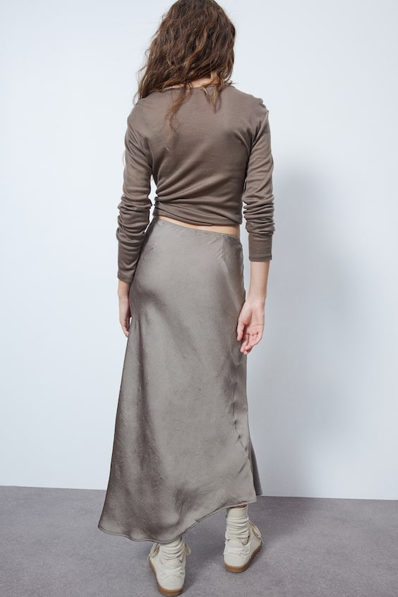 HM Maxirock Aus Gecrinkeltem Satin