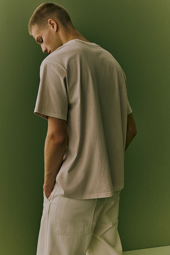 HM Men's Red Tab Vintage T-shirt