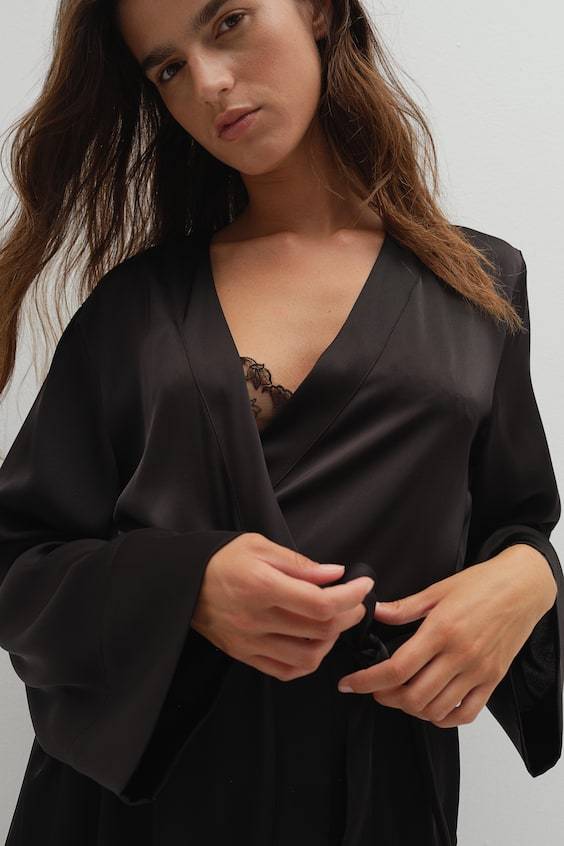 HM Morgenmantel Aus Satin