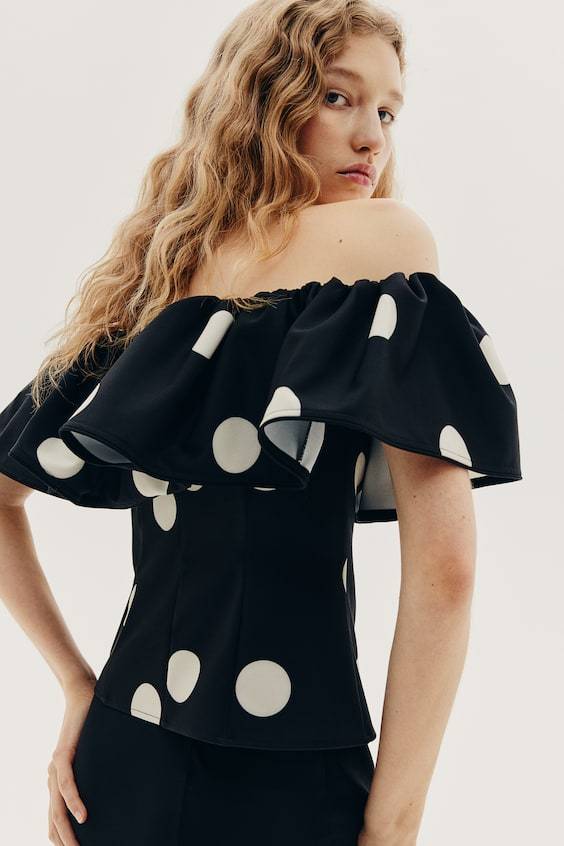 HM Off-Shoulder-Shirt