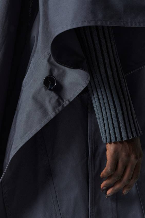 HM Oversized-Cape Im Trenchcoat-Stil